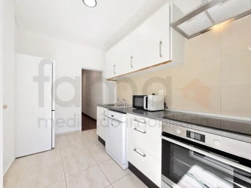 Apartamento T1 para Venda em Santo Antão e São Julião do Tojal