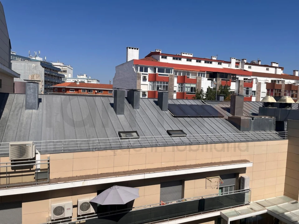 Apartamento T4 para Venda em Águas Livres Foto 23