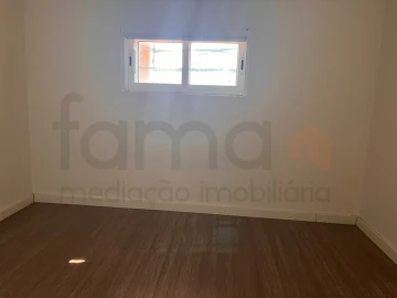 Apartamento T4 para Venda em Águas Livres