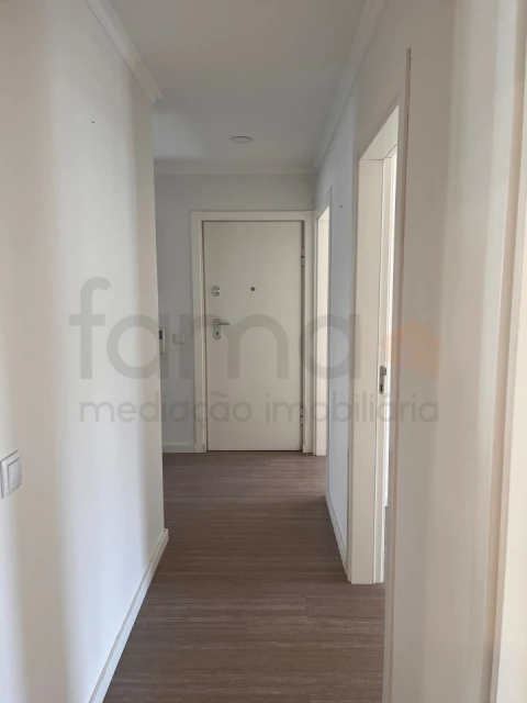 Apartamento T4 para Venda em Águas Livres