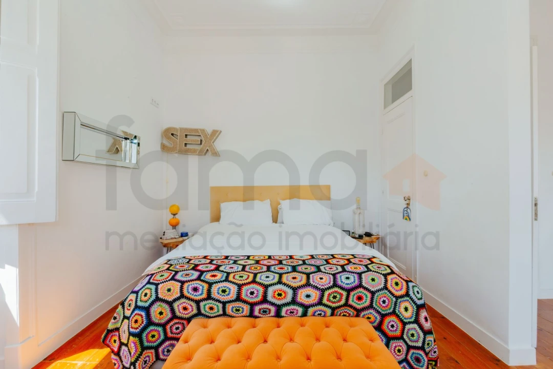 Moradia T8 para Venda em Carcavelos e Parede Foto 26