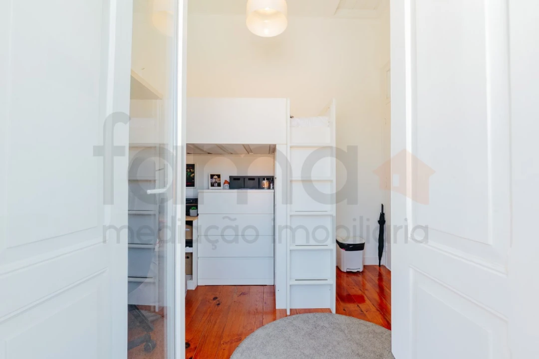 Moradia T8 para Venda em Carcavelos e Parede Foto 43
