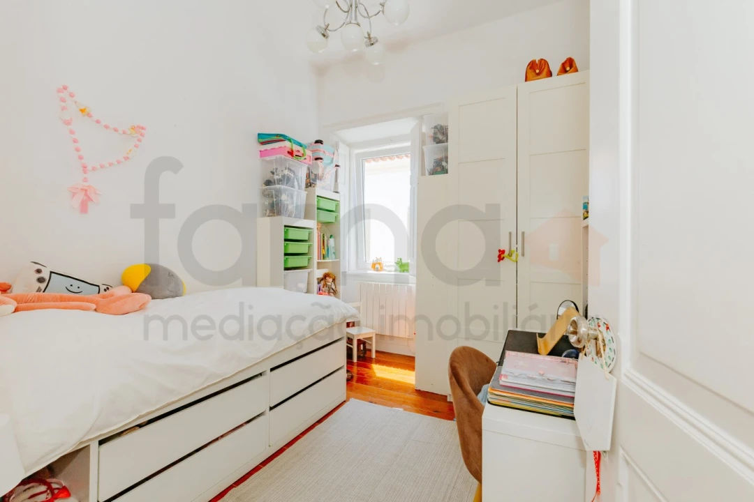Moradia T8 para Venda em Carcavelos e Parede Foto 50