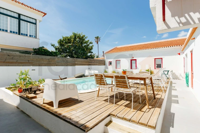 Moradia T8 para Venda em Carcavelos e Parede Foto 19