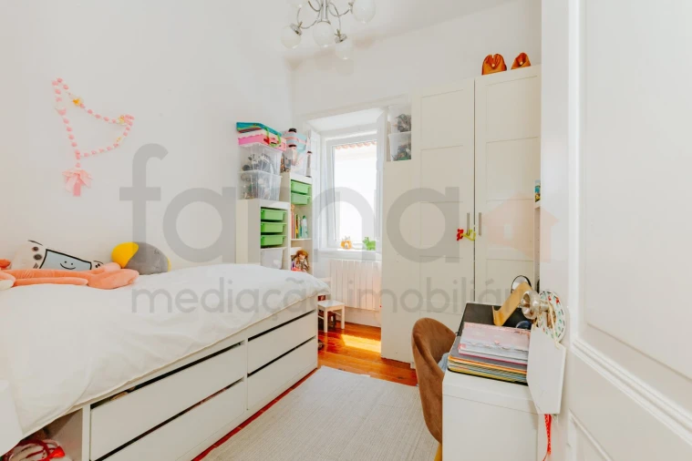 Moradia T8 para Venda em Carcavelos e Parede Foto 50