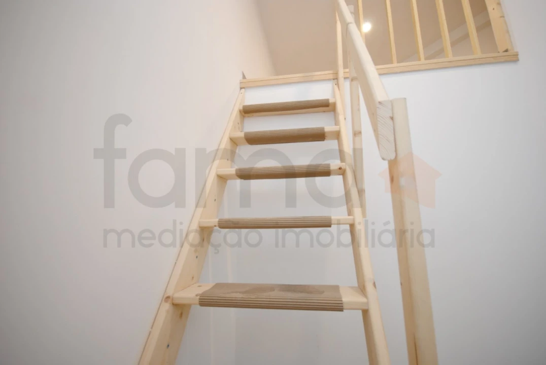 Apartamento T1 para Venda em Avenidas Novas Foto 18