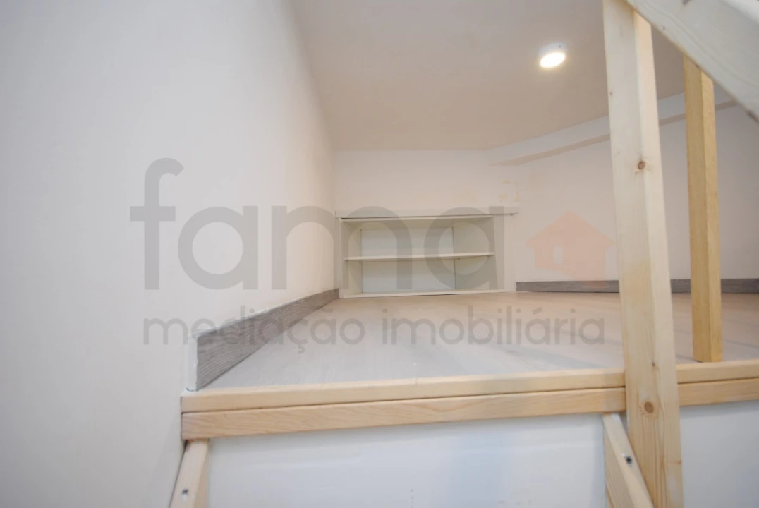 Apartamento T1 para Venda em Avenidas Novas Foto 19