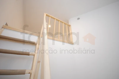 Apartamento T1 para Venda em Avenidas Novas