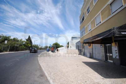 Apartamento T1 para Venda em Avenidas Novas