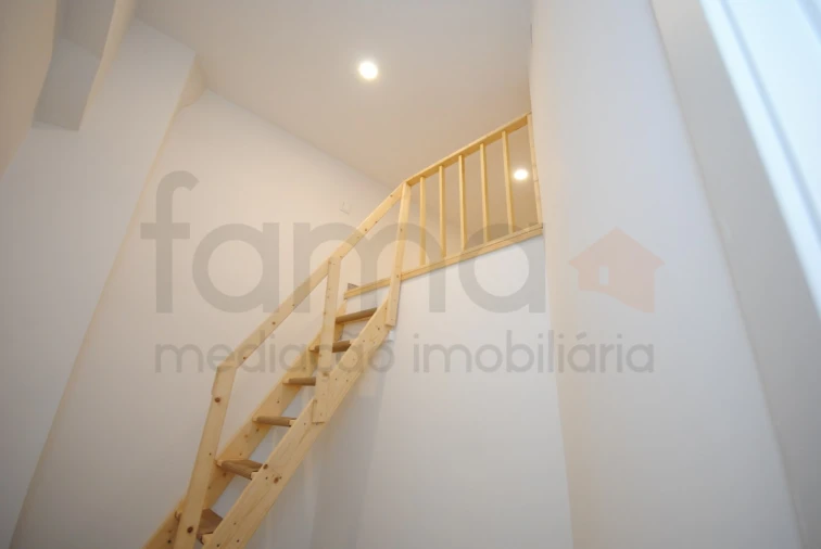 Apartamento T1 para Venda em Avenidas Novas Foto 22