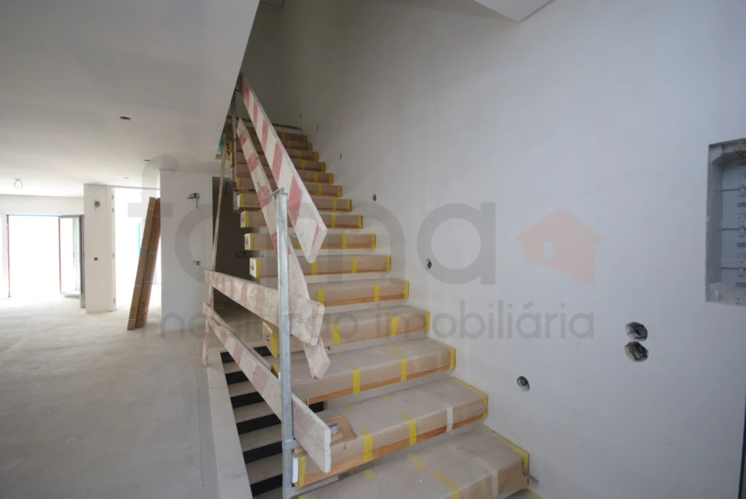 Moradia T4 para Venda em Cascais e Estoril Foto 42