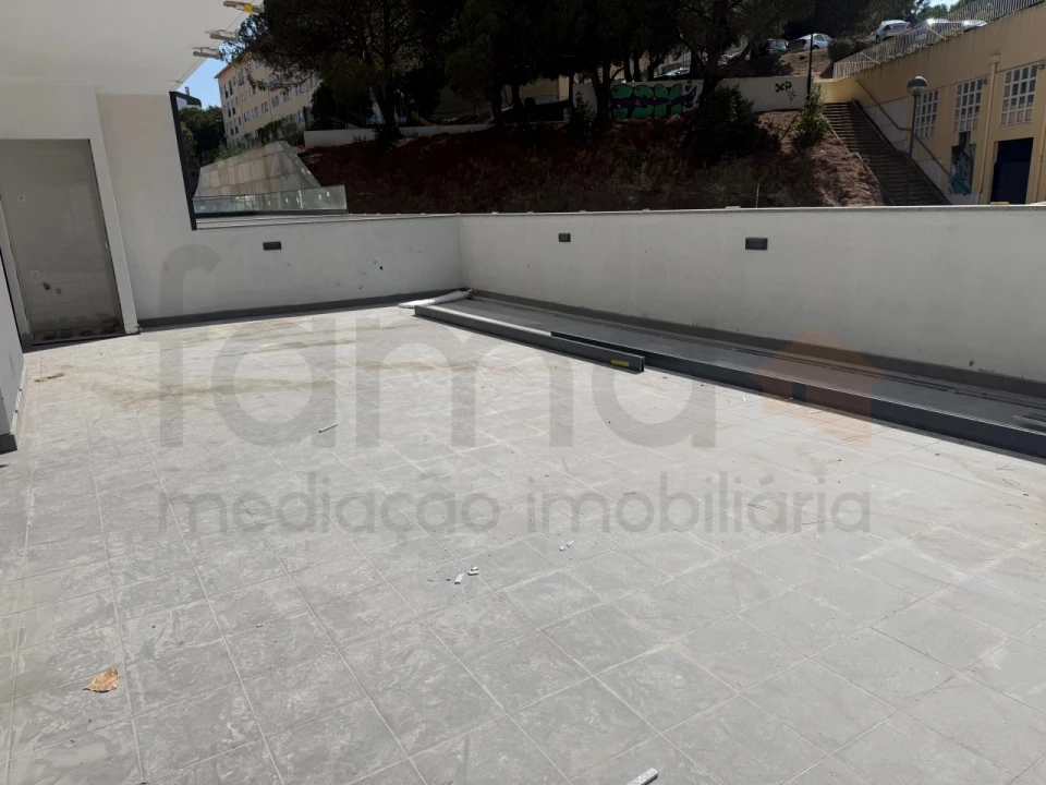 Apartamento T3 para Venda em Oeiras e São Julião da Barra, Paço de Arcos e Caxias Foto 11