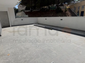 Apartamento T3 para Venda em Oeiras e São Julião da Barra, Paço de Arcos e Caxias