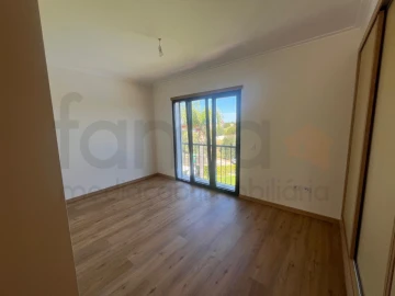 Moradia T3 para Venda em Guia