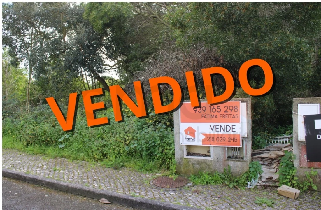Terreno para Venda em Sesimbra (Castelo) Foto 1
