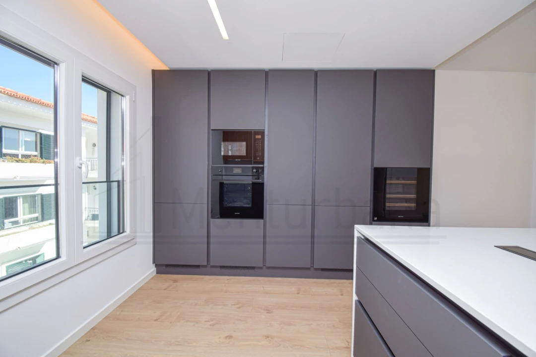 Apartamento T3 para Venda em Carcavelos e Parede Foto 20