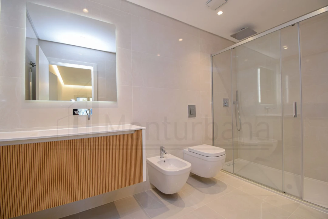 Apartamento T3 para Venda em Carcavelos e Parede Foto 15