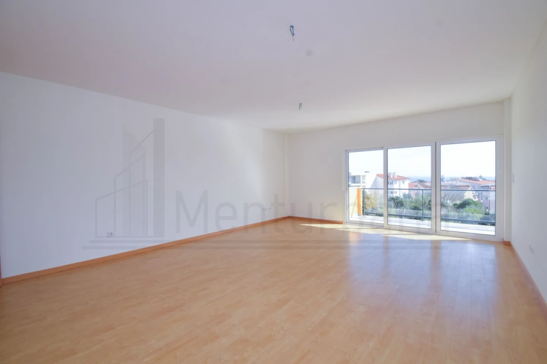 Apartamento T3 para Venda em Carcavelos e Parede Foto 16