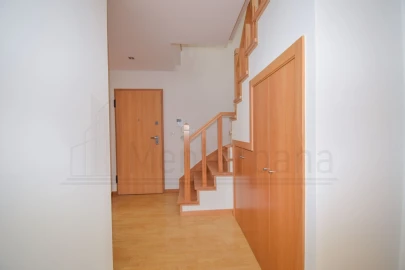 Apartamento T3 para Venda em Carcavelos e Parede