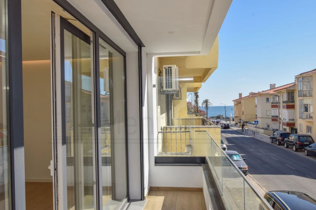Apartamento T3 para Venda em Carcavelos e Parede Foto 6
