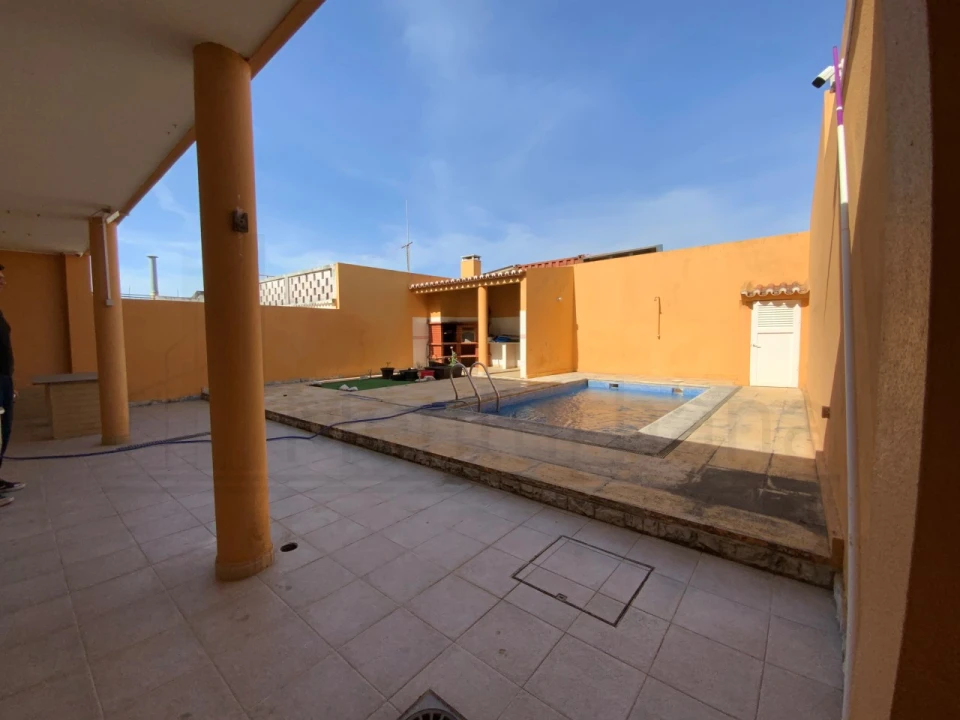 Moradia T4 para Venda em São Domingos de Rana Foto 37
