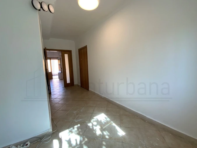 Moradia T4 para Venda em São Domingos de Rana Foto 13