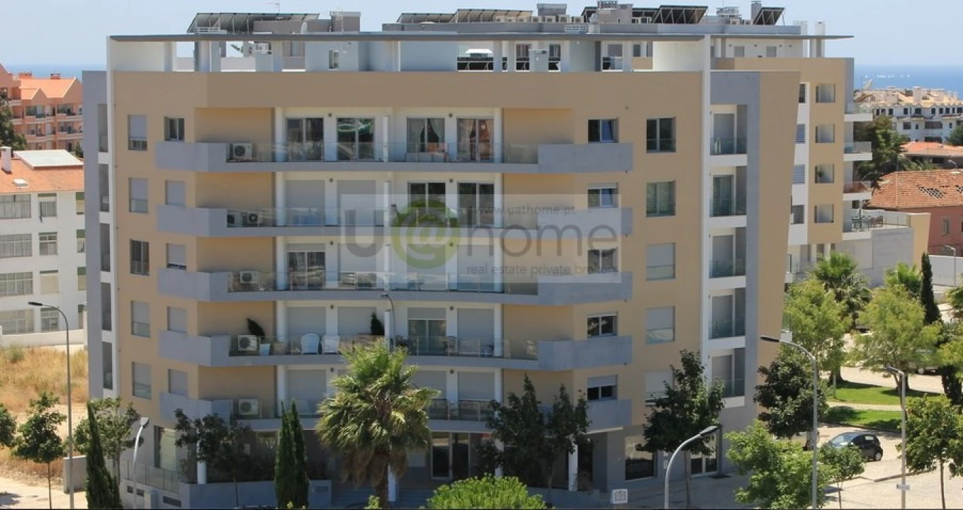 Apartamento T3 para Venda em Carcavelos e Parede Foto 3