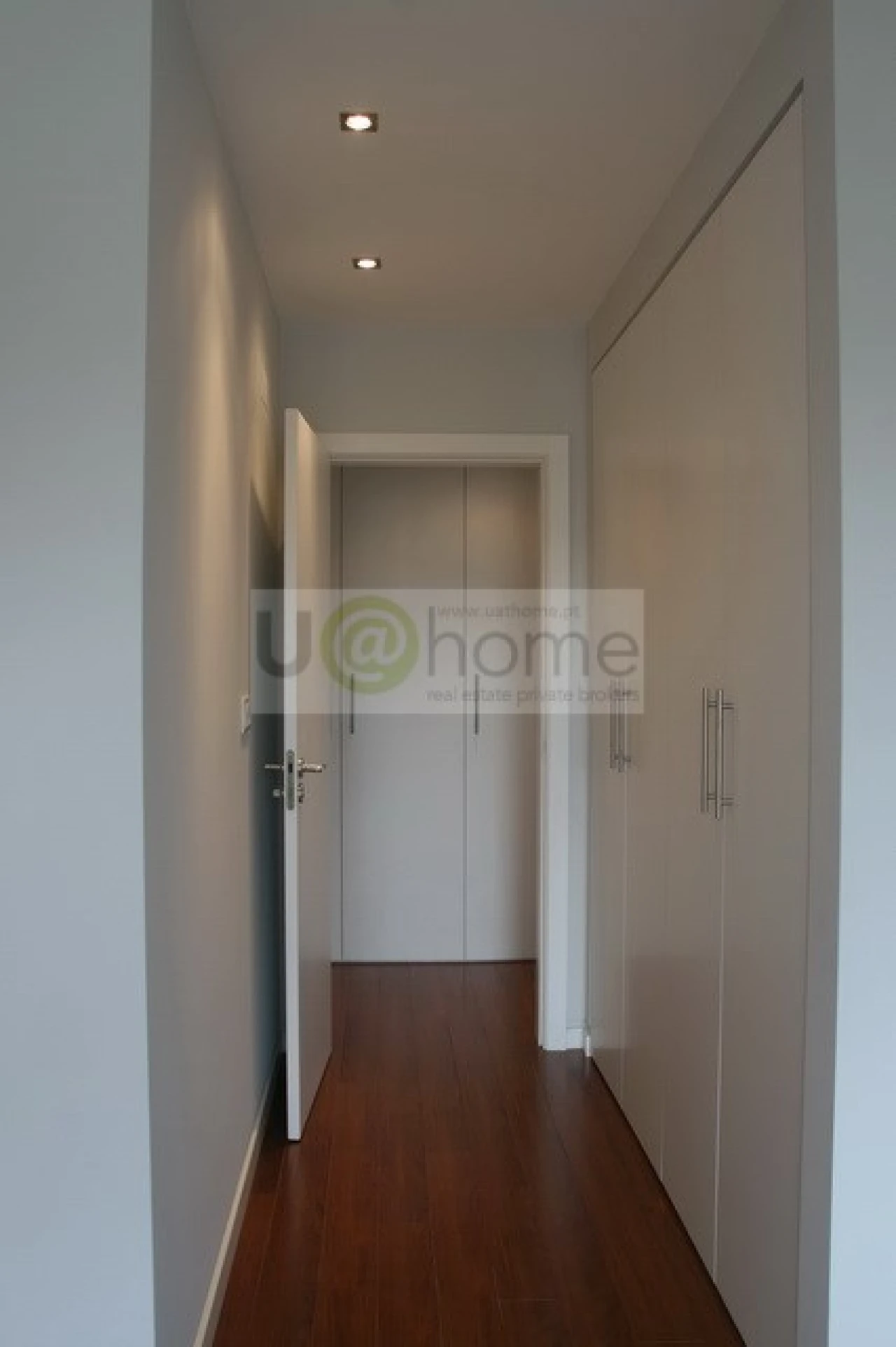 Apartamento T3 para Venda em Carcavelos e Parede Foto 11