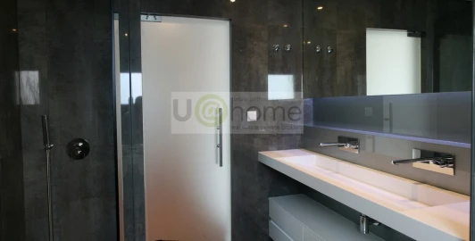 Apartamento T3 para Venda em Carcavelos e Parede