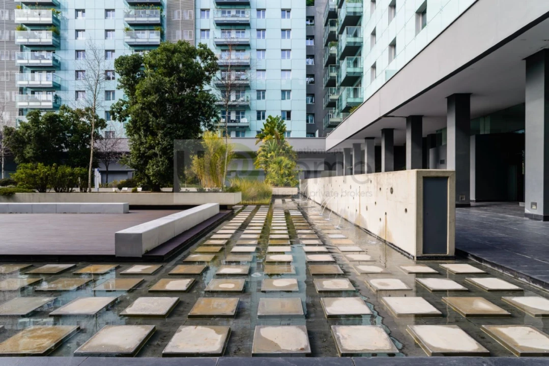 Apartamento T8 para Venda em Avenidas Novas Foto 5