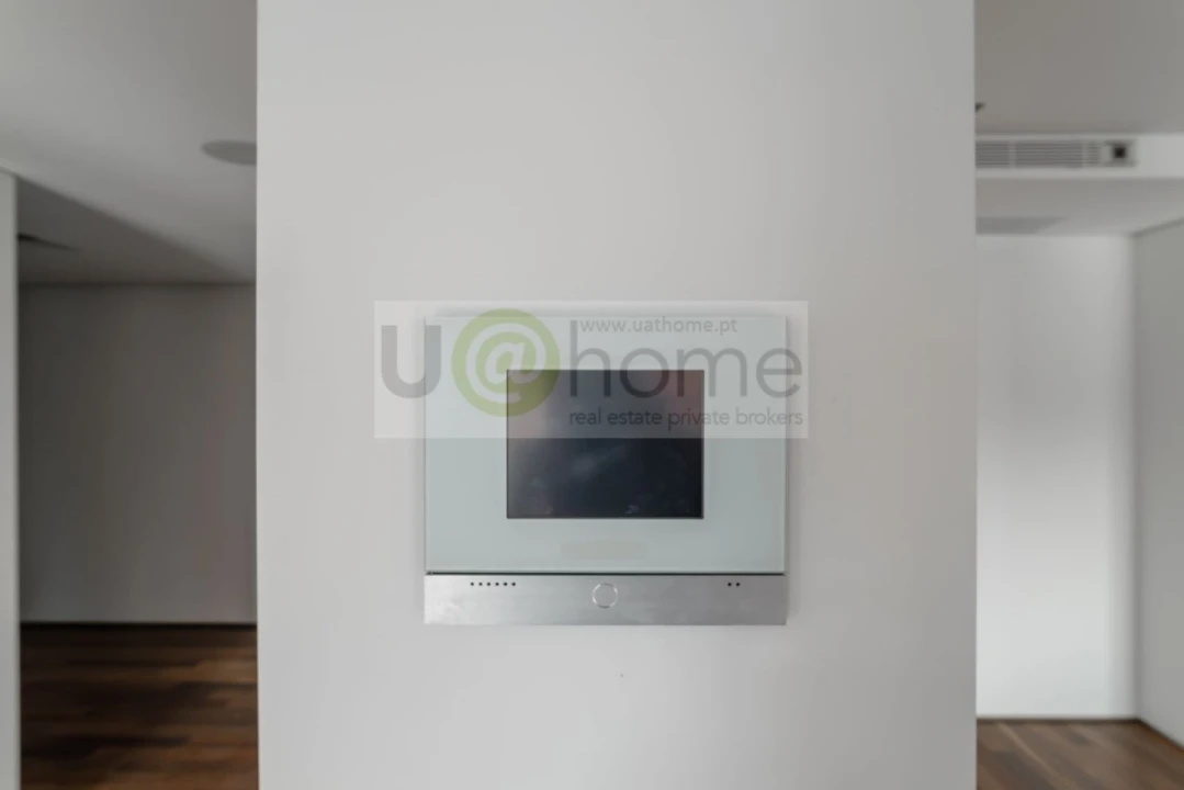Apartamento T8 para Venda em Avenidas Novas Foto 23