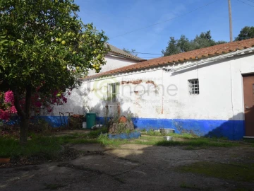 Quinta T2 para Venda em Santiago do Escoural
