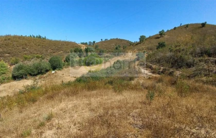 Quinta T6 para Venda em São Marcos da Serra