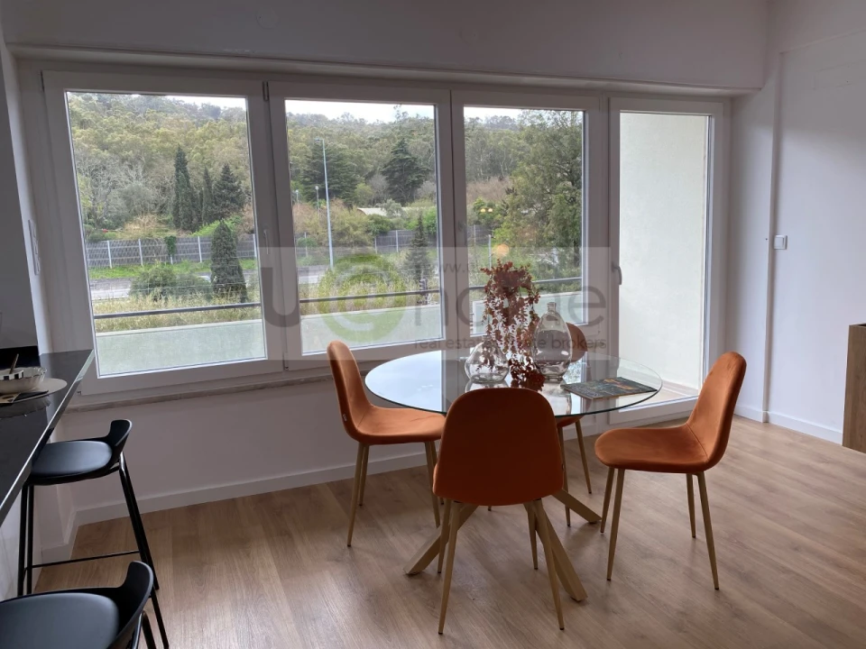 Apartamento T3 para Venda em Benfica Foto 3