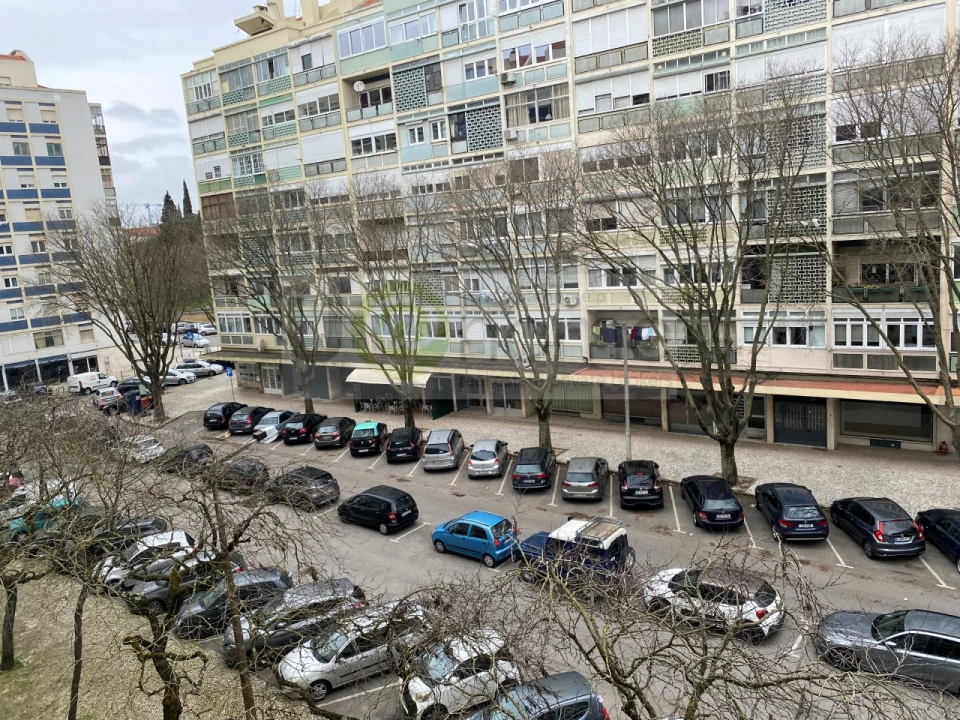 Apartamento T3 para Venda em Benfica Foto 26
