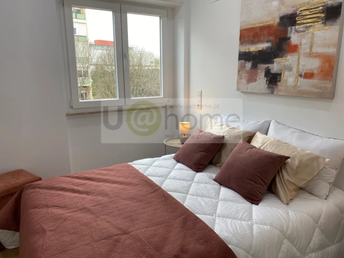 Apartamento T3 para Venda em Benfica Foto 10