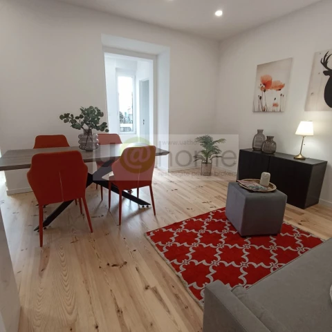 Apartamento T3 para Venda em Benfica