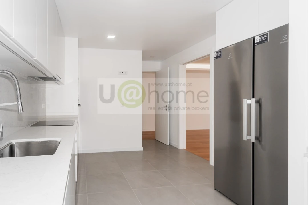 Apartamento T3 para Venda em Arroios Foto 3