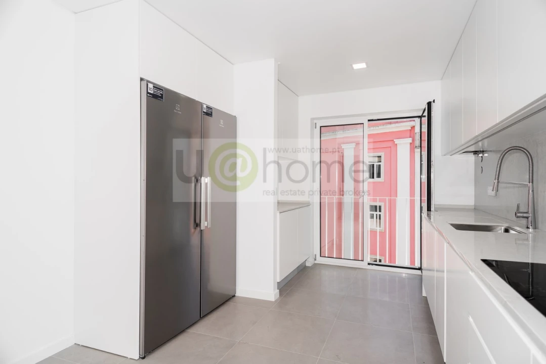 Apartamento T3 para Venda em Arroios Foto 5