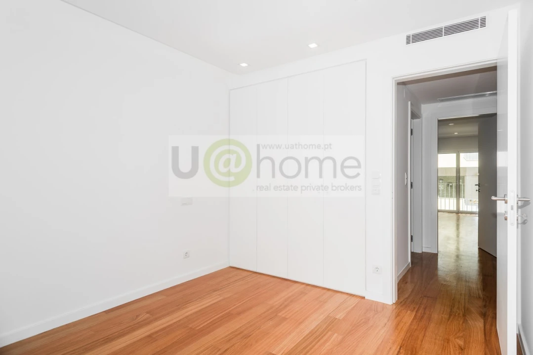 Apartamento T3 para Venda em Arroios Foto 10
