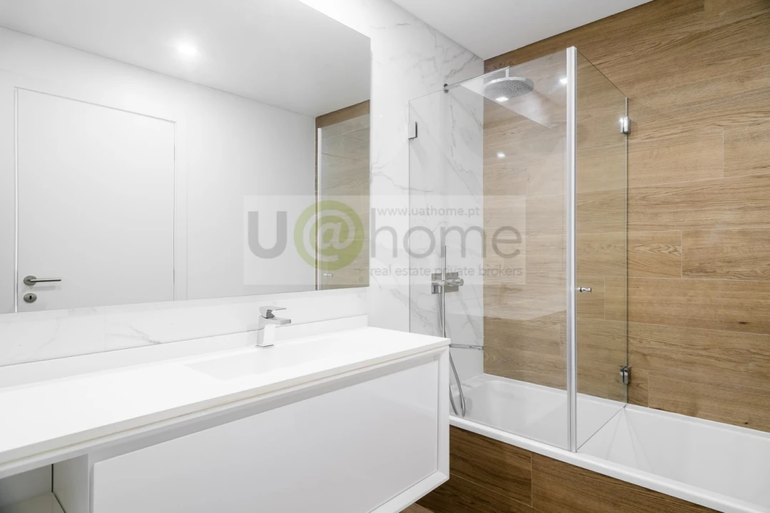 Apartamento T3 para Venda em Arroios Foto 12