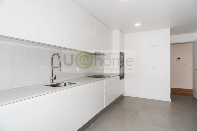 Apartamento T3 para Venda em Arroios Foto 4