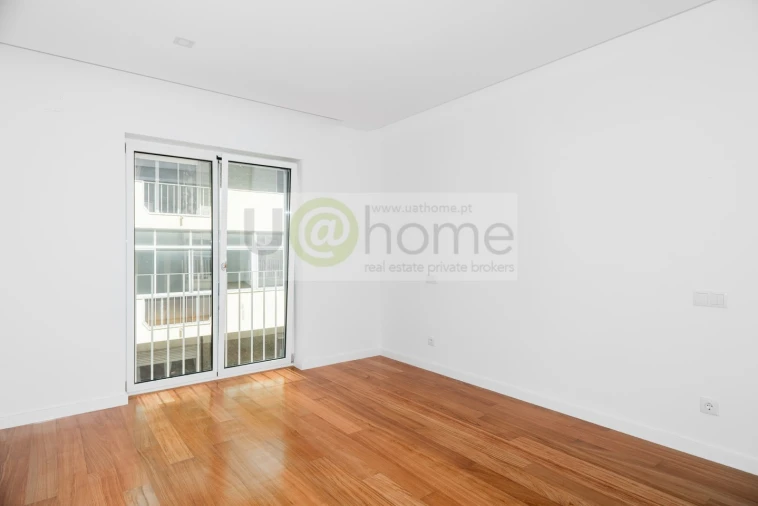 Apartamento T3 para Venda em Arroios Foto 16