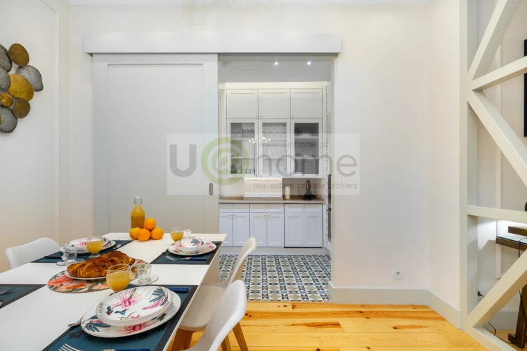 Apartamento T2 para Venda em Misericórdia Foto 23