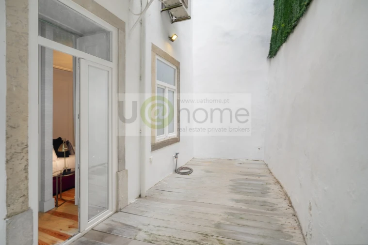 Apartamento T2 para Venda em Misericórdia Foto 20