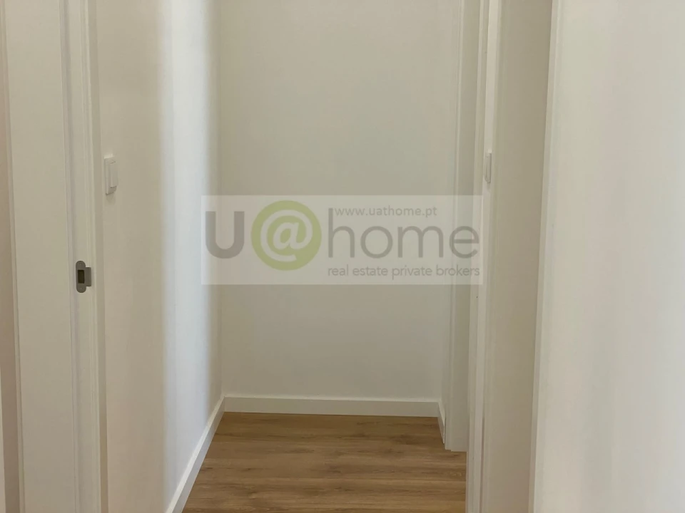 Apartamento T3 para Venda em Benfica Foto 20