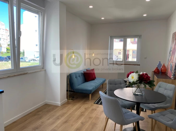Apartamento T3 para Venda em Benfica Foto 2