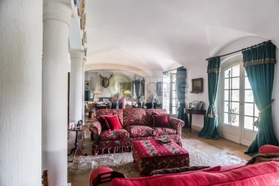 Quinta T8 para Venda em Santo Estêvão