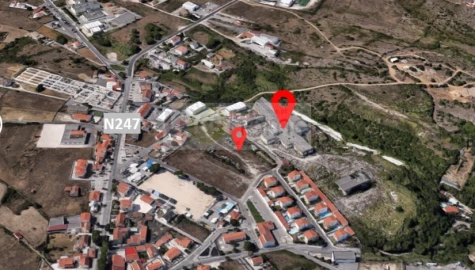 Terreno Comércio / Armazém para Venda em São João das Lampas e Terrugem