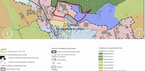Terreno Comércio / Armazém para Venda em São João das Lampas e Terrugem
